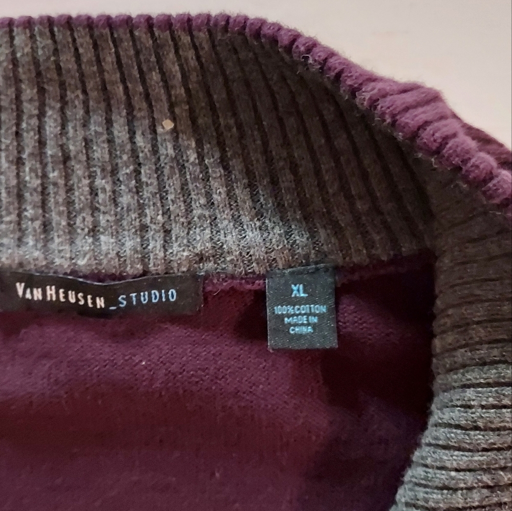 Pull over sweater - Picture 7 of 7